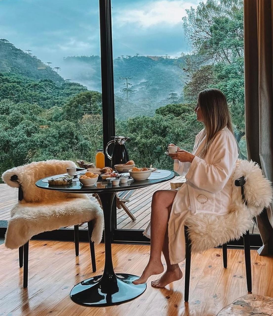 Lodge Vale Sagrado